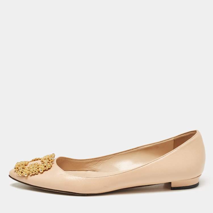 مملوكة مسبقًا Manolo Blahnik Beige Leather Hangisi Ballet Flats Size 38.5