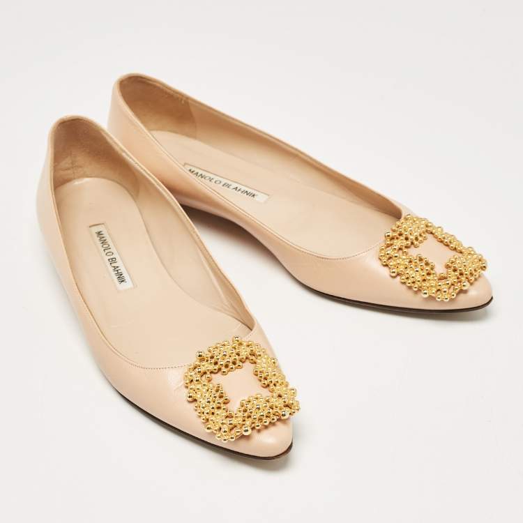 مملوكة مسبقًا Manolo Blahnik Beige Leather Hangisi Ballet Flats Size 38.5