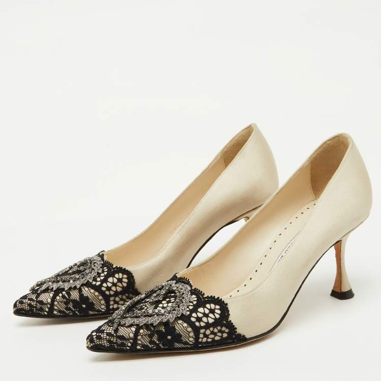 Pre Owned Manolo Blahnik Pearl White/Black Satin and Lace Gerontiushi Pumps Size 36