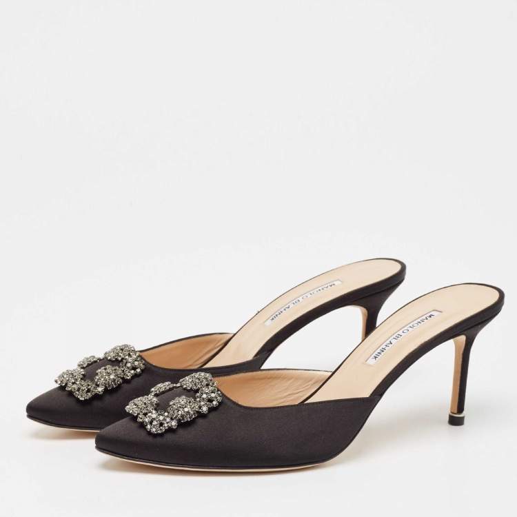 Pre Owned Manolo Blahnik Black Satin Hangisi Mules Size 42