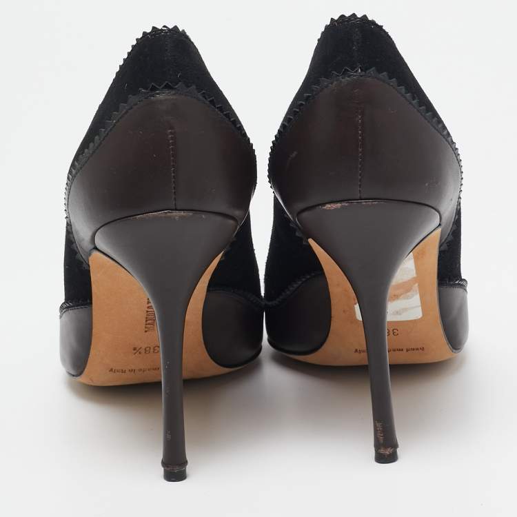 Pre Owned Manolo Blahnik Brown/Black Leather and Suede Pointed Toe Pumps Size 38.5