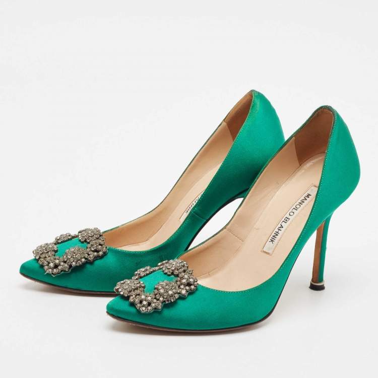 Pre Owned Manolo Blahnik Green Satin Hangisi Crystal Embellished Pumps Size 34.5