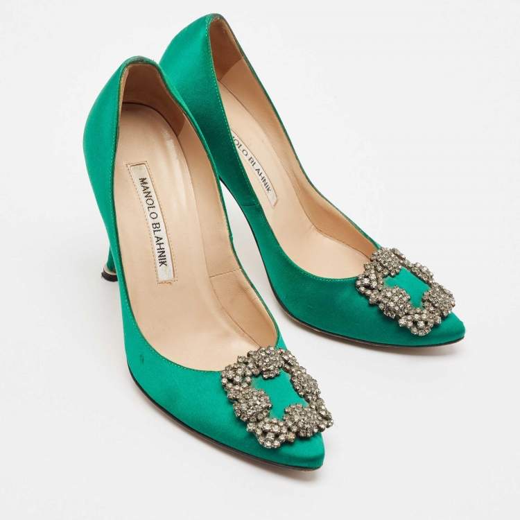 Pre Owned Manolo Blahnik Green Satin Hangisi Crystal Embellished Pumps Size 34.5
