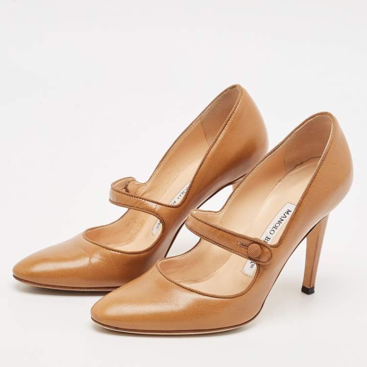 Pre Owned Manolo Blahnik Brown Leather Camparinew Mary Jane Pumps Size 35