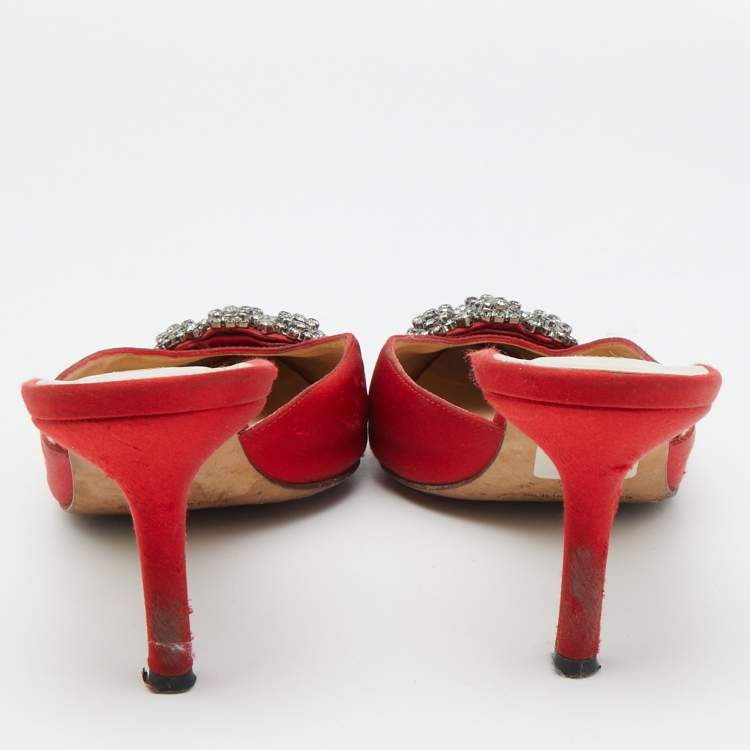 Pre Owned Manolo Blahnik Red Satin Jewel Buckle Hangisi Mules Size 37.5
