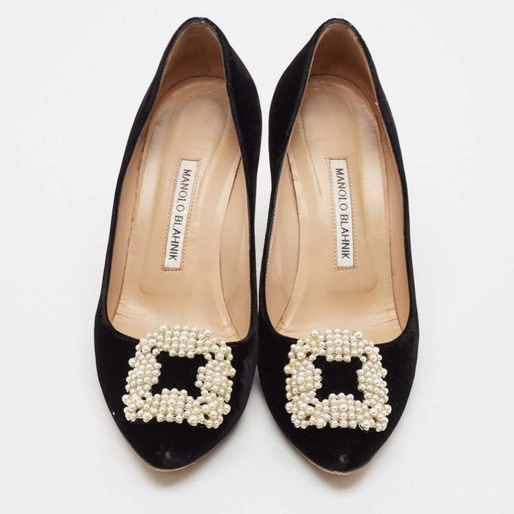 Pre Owned Manolo Blahnik Black Velvet Hangisi Crystal Embellished Pumps Size 38