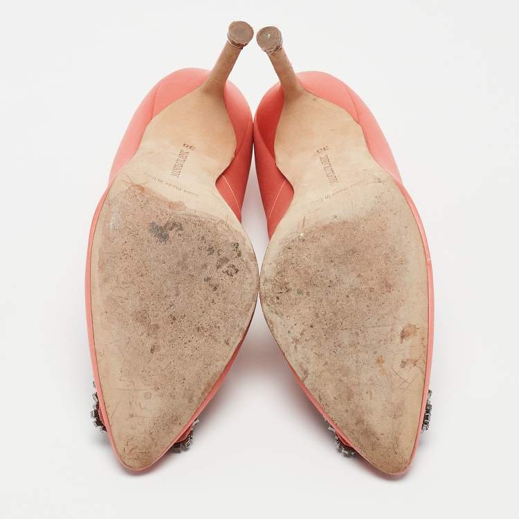Pre Owned Manolo Blahnik Pink Satin Hangisi Pumps Size 36