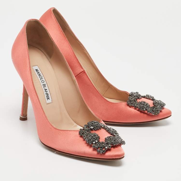 Pre Owned Manolo Blahnik Pink Satin Hangisi Pumps Size 36