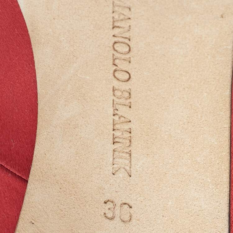 مملوكة مسبقًا Manolo Blahnik Red Satin Hangisi Pumps Size 36