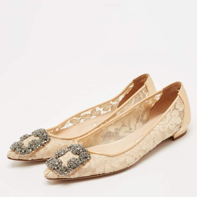 Pre Owned Manolo Blahnik Beige Lace and Satin Hangisi Embellished Ballet Flats Size 36