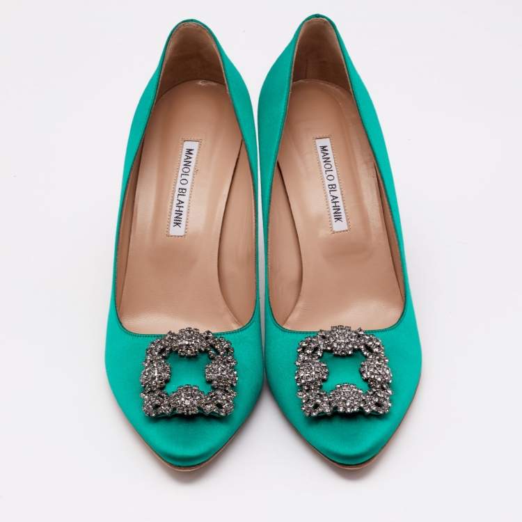 Pre Owned Manolo Blahnik Green Satin Hangisi Crystal Embellished Pumps Size 41