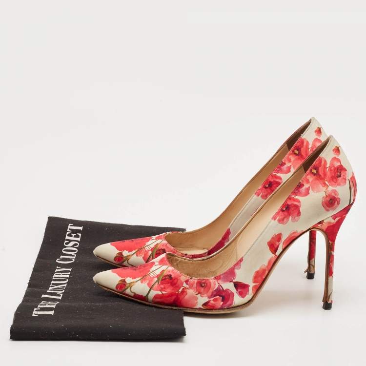 Pre Owned Manolo Blahnik Multicolor Floral Print Satin Pointed Toe Pumps Size 38.5