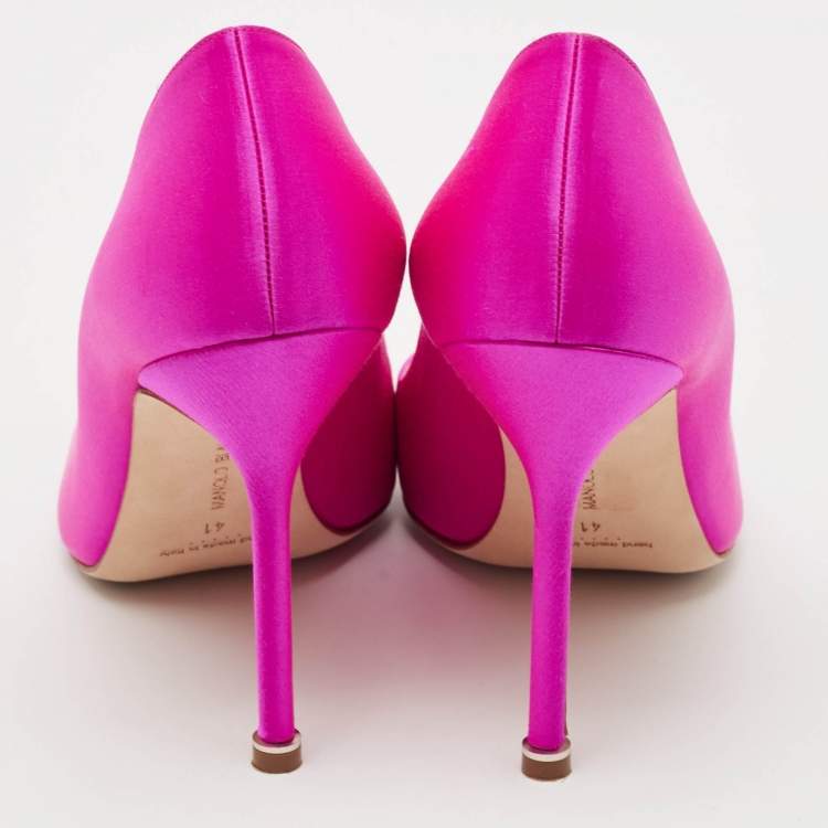Pre Owned Manolo Blahnik Pink Satin Hangisi Pumps Size 41