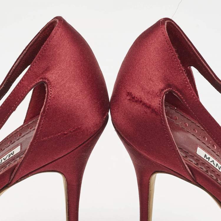 Pre Owned Manolo Blahnik Burgundy Satin Crystal Embellished Lala Pumps Size 38