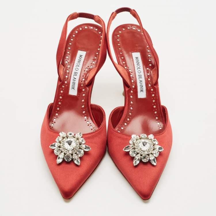 Pre Owned Manolo Blahnik Burgundy Satin Cassinasli Pumps Size 39.5