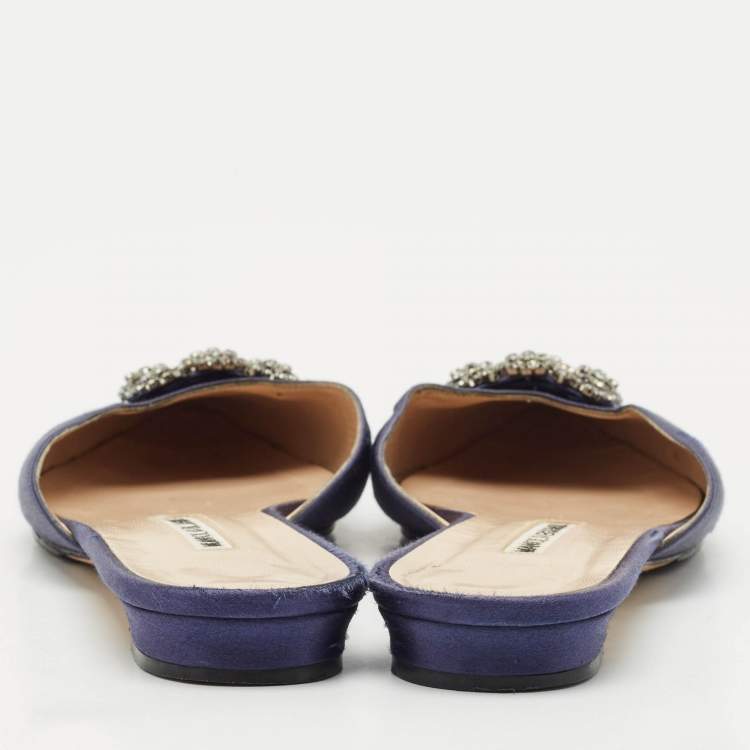 Pre Owned Manolo Blahnik Navy Blue Satin Hangisi Flat Mules Size 39