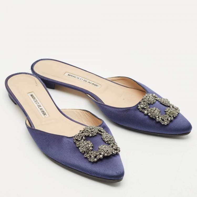 Pre Owned Manolo Blahnik Navy Blue Satin Hangisi Flat Mules Size 39