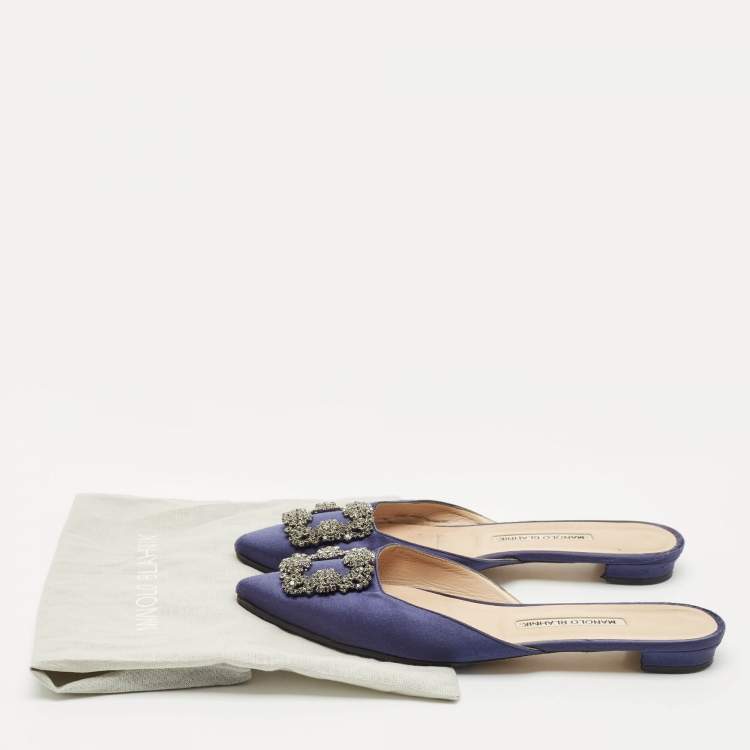 Pre Owned Manolo Blahnik Navy Blue Satin Hangisi Flat Mules Size 39