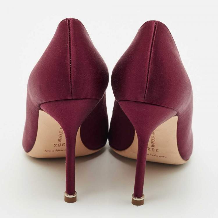 Pre Owned Manolo Blahnik Burgundy Satin Hangisi Pumps Size 38.5