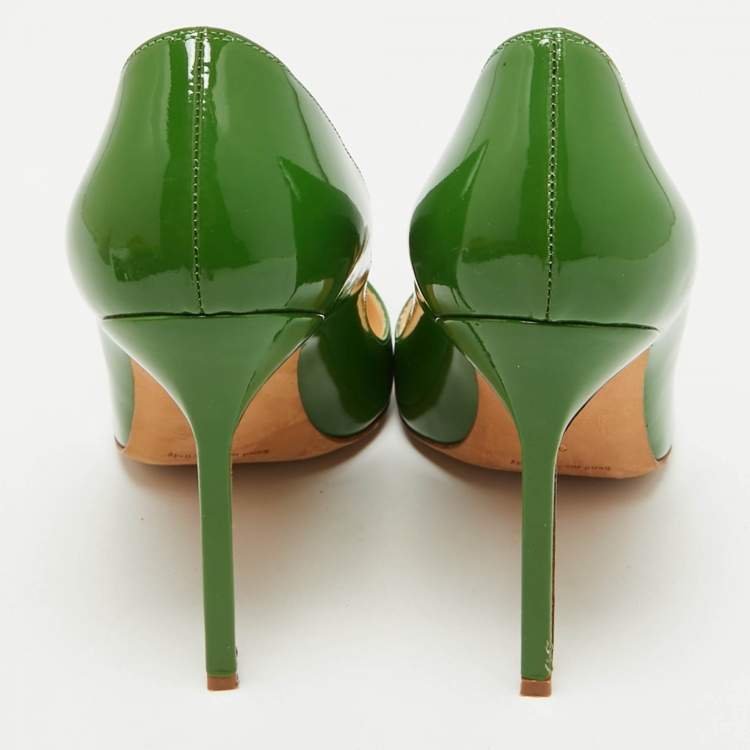 Pre Owned Manolo Blahnik Green Patent Leather BB Pumps Size 38