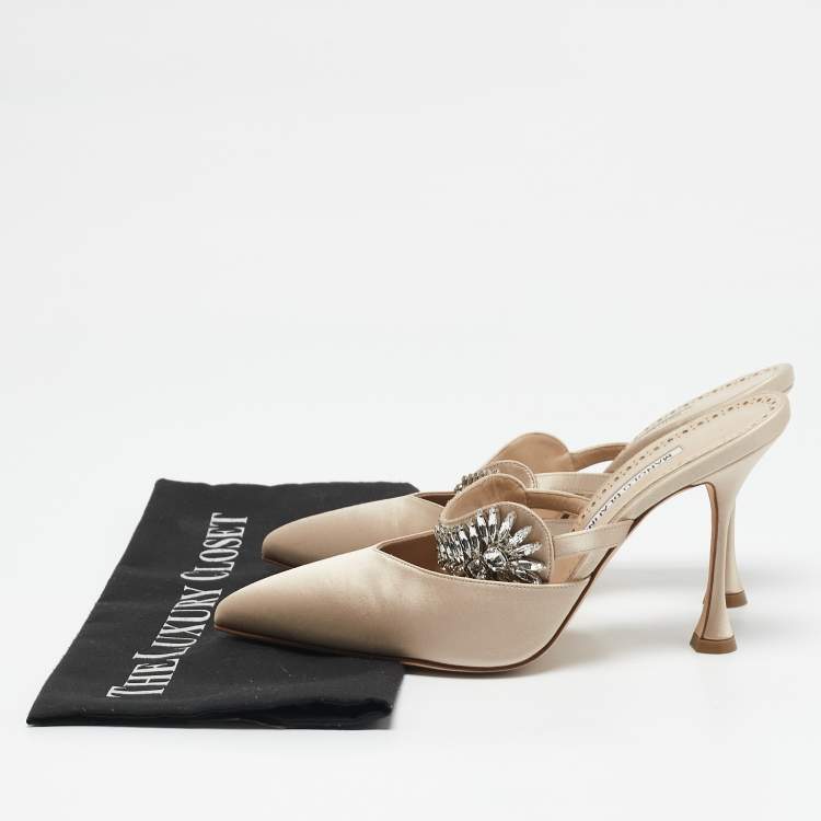 Pre Owned Manolo Blahnik Beige Satin Lutara Mules Size 36.5 