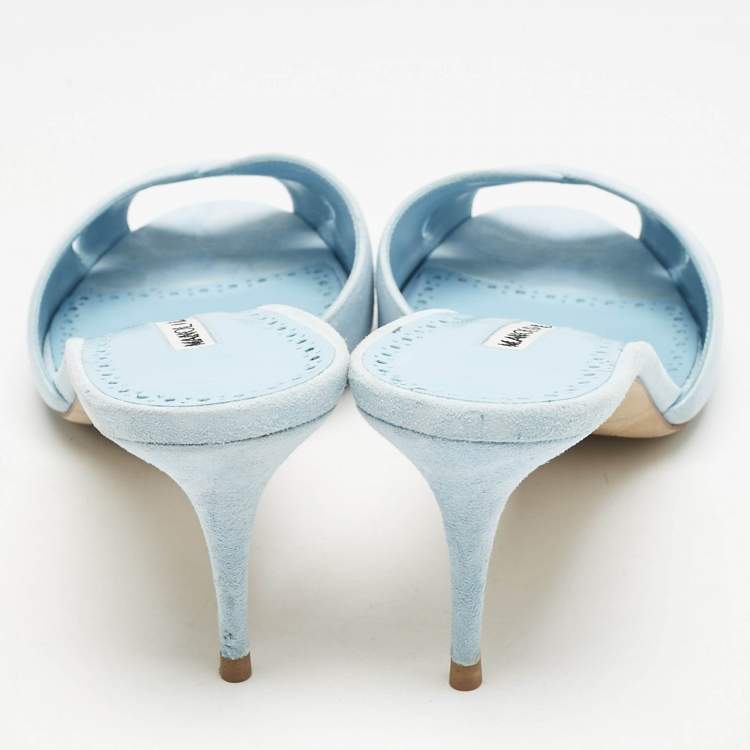 Pre Owned Manolo Blahnik Light Blue Suede Mumbimu Slide Sandals Size 38.5