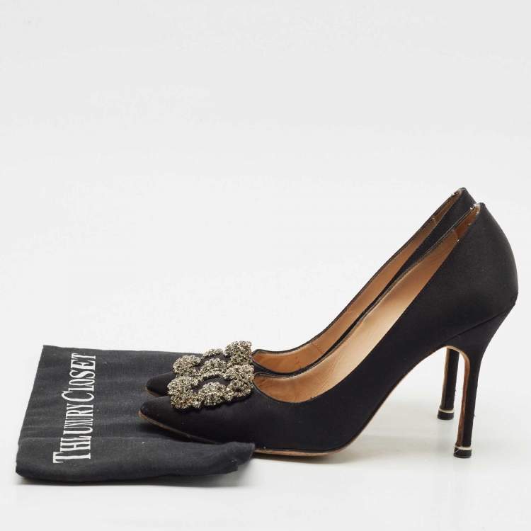 Pre Owned Manolo Blahnik Black Satin Hangisi Pumps Size 37