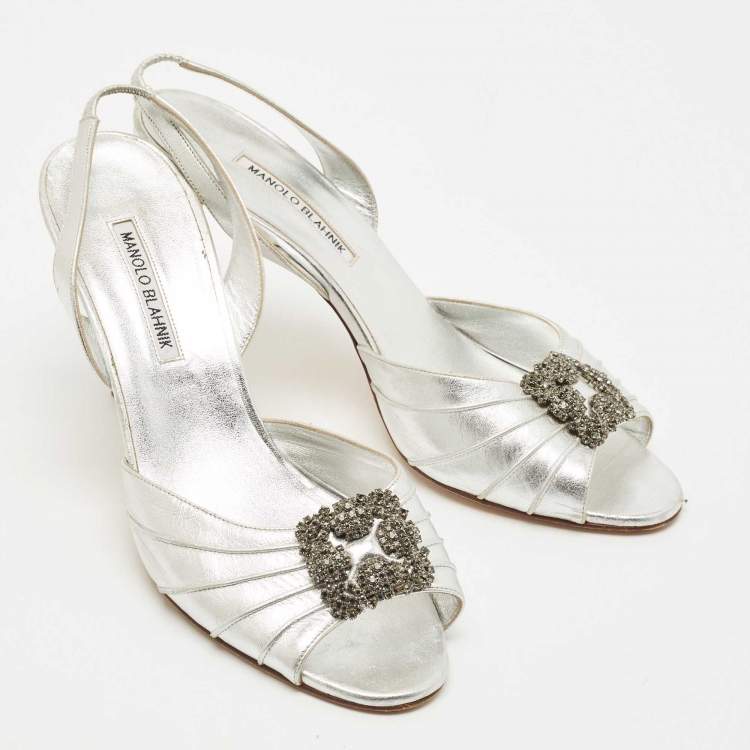Pre Owned Manolo Blahnik Silver Leather Cassia Slingback Sandals Size 41