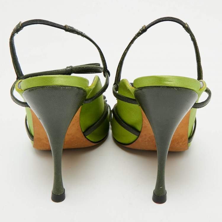 Pre Owned Manolo Blahnik Green Satin Slingback Sandals Size 37.5