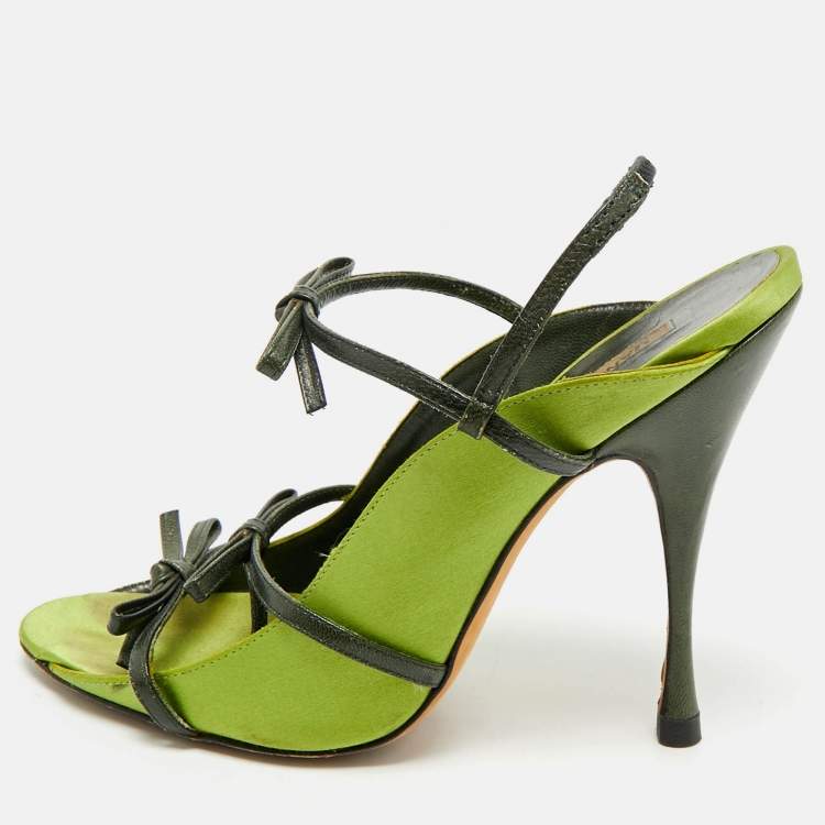 Pre Owned Manolo Blahnik Green Satin Slingback Sandals Size 37.5