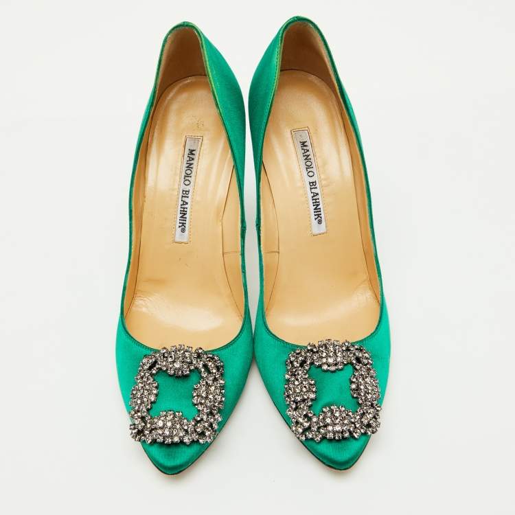 Pre Owned Manolo Blahnik Green Satin Hangisi Crystal Embellished Pumps Size 37.5