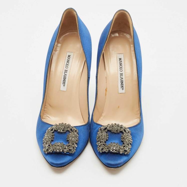 Pre Owned Manolo Blahnik Blue Satin Hangisi Crystal Embellished Pumps Size 38.5