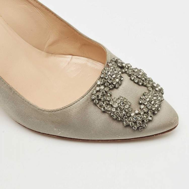 Pre Owned Manolo Blahnik Grey Satin Hangisi Pumps Size 40