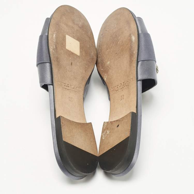Pre Owned Manolo Blahnik Navy Blue Satin  Martamod  Flat Sandals Size 38