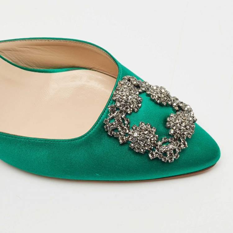 Pre Owned Manolo Blahnik Green Satin Hangisi Mules Size 41