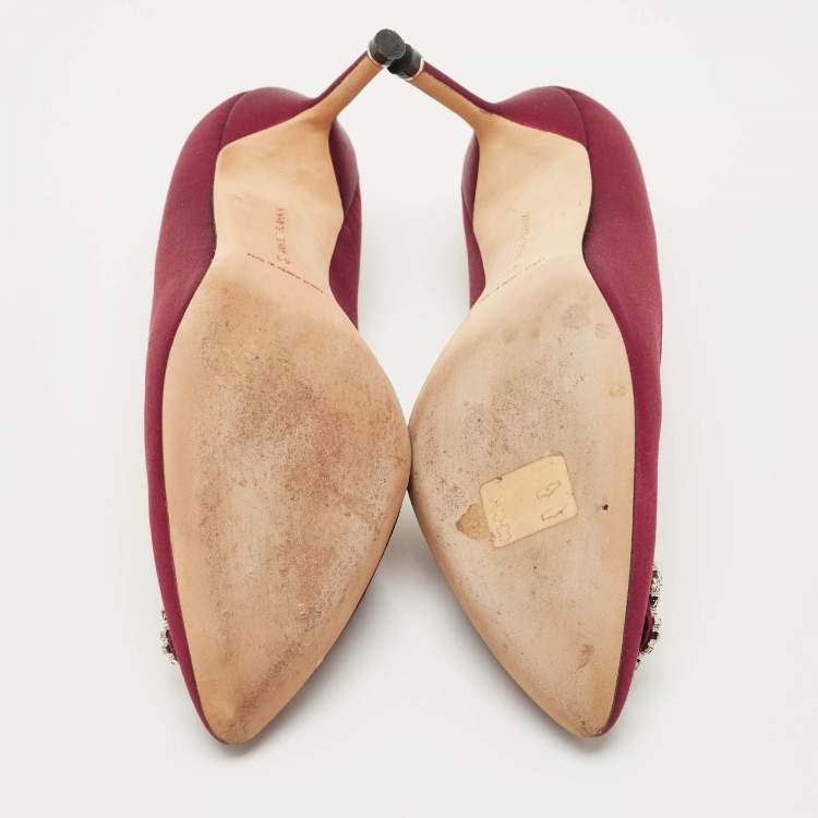 Pre Owned Manolo Blahnik Burgundy Satin Hangisi Embellished Pointed Toe Pumps Size 41