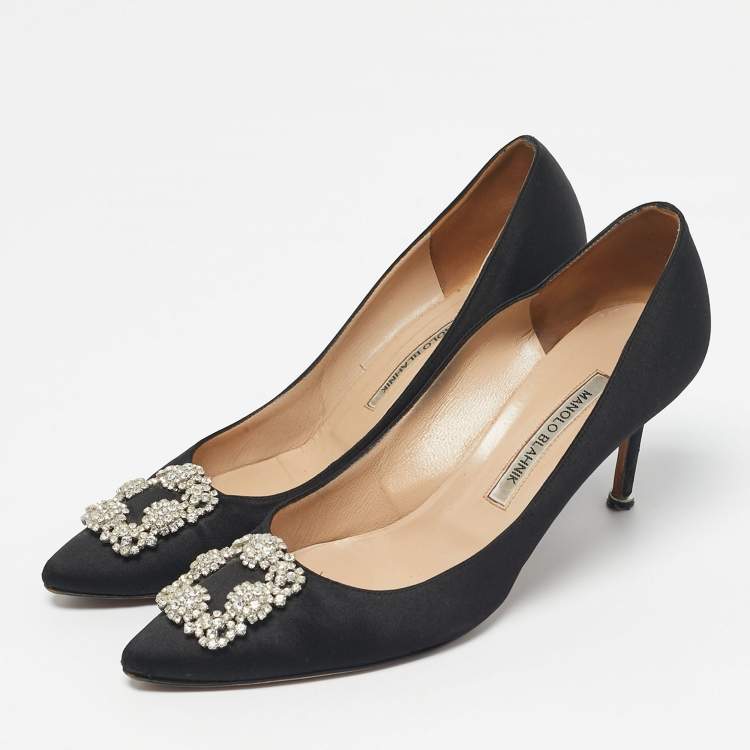 Pre Owned Manolo Blahnik Black Satin Hangisi Pumps Size 42