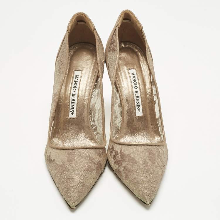 Pre Owned Manolo Blahnik Grey/Gold Mesh and Leather Salola Pumps Size 37