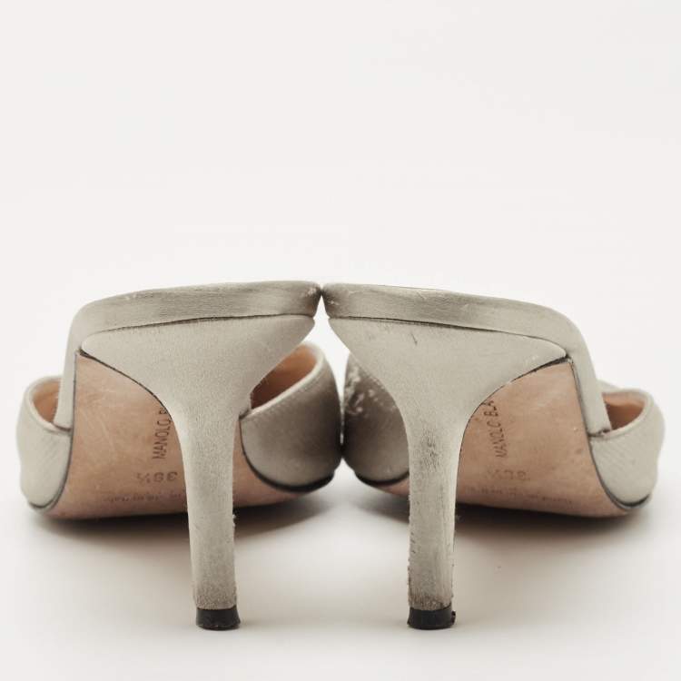 Pre Owned Manolo Blahnik Grey Satin Hangisi Mules Size 38.5