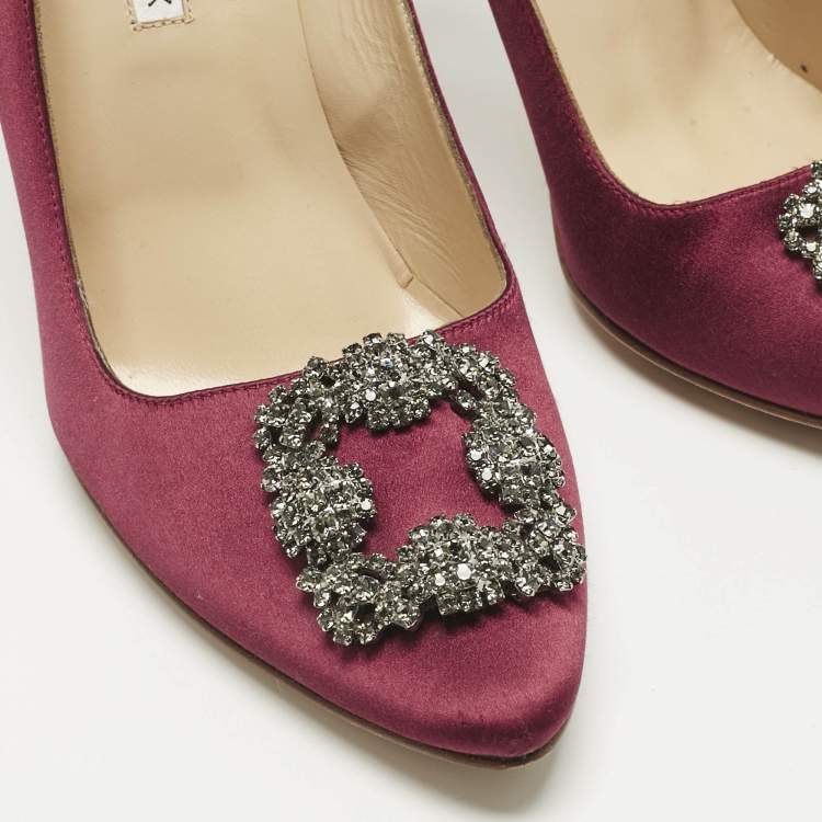 Pre Owned Manolo Blahnik Burgundy Satin Hangisi Pumps Size 40