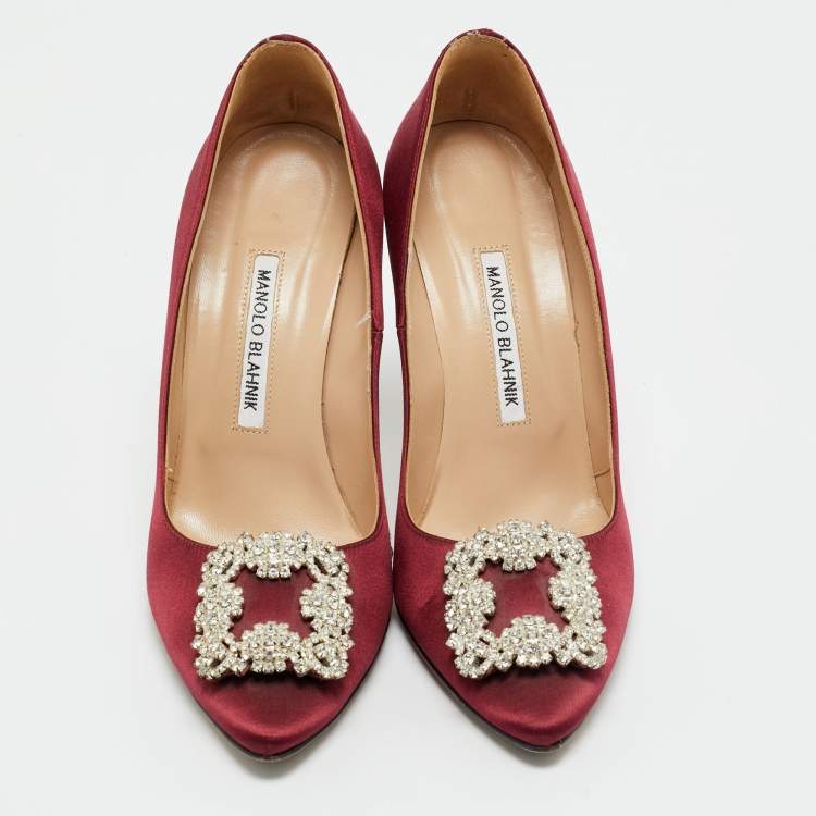 Pre Owned Manolo Blahnik Burgundy Satin Hangisi Crystal Embellished Pumps Size 38