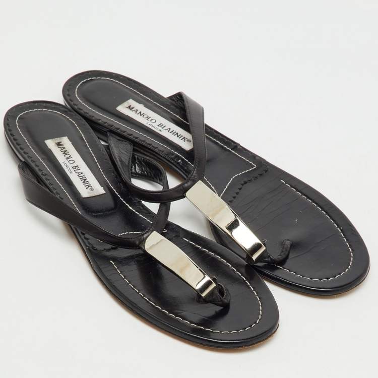 Pre Owned Manolo Blahnik Black Leather Flat Thong Sandals Size 40