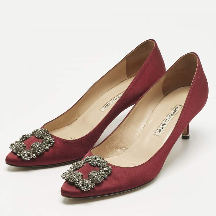 Pre Owned Manolo Blahnik Burgundy Satin Hangisi Pumps Size 40
