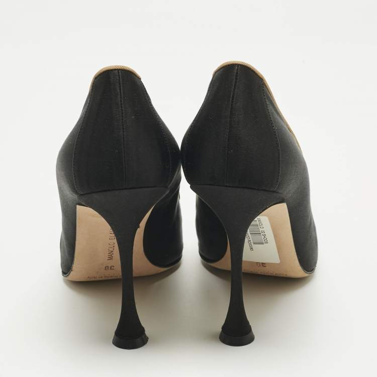 Pre Owned Manolo Blahnik Black Satin Hangisi Crystal Embellished Pumps Size 38