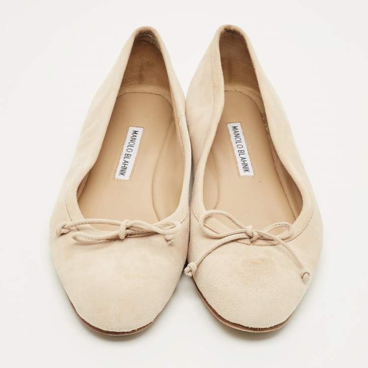 Pre Owned Manolo Blahnik Beige Suede Veralli Bow Detailed Ballet Flats Size 38