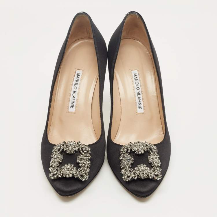 Pre Owned Manolo Blahnik Black Satin Hangisi Crystal Embellished Pumps Size 38.5