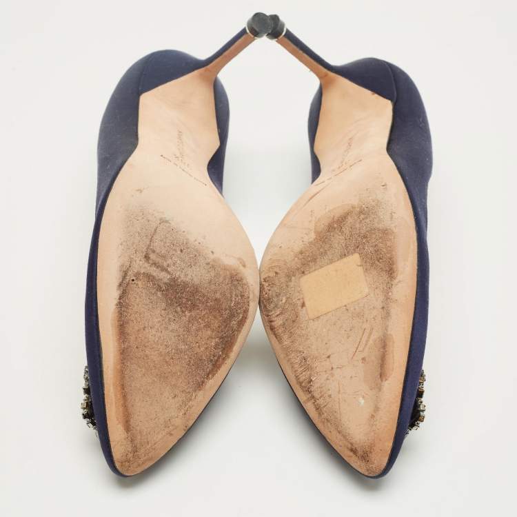 Pre Owned Manolo Blahnik Navy Blue Satin Hangisi Crystal Embellished Pumps Size 38.5