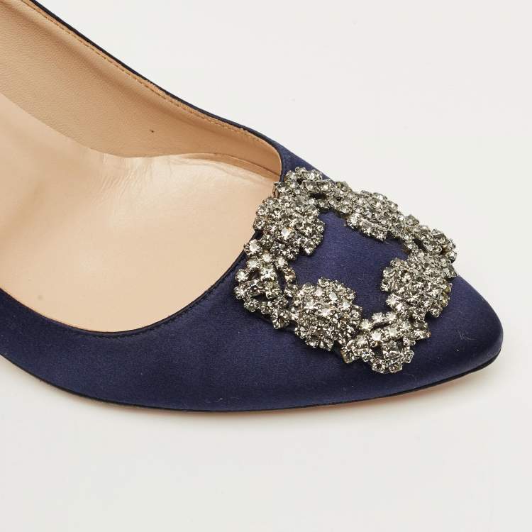 Pre Owned Manolo Blahnik Navy Blue Satin Hangisi Crystal Embellished Pumps Size 38.5