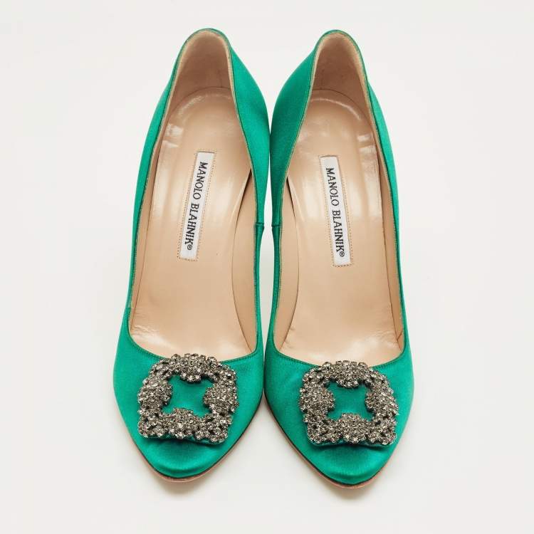 Pre Owned Manolo Blahnik Green Satin Hangisi Pumps Size 38.5
