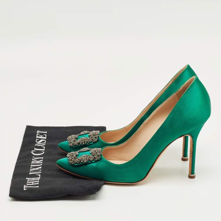 Pre Owned Manolo Blahnik Green Satin Hangisi Pumps Size 38.5